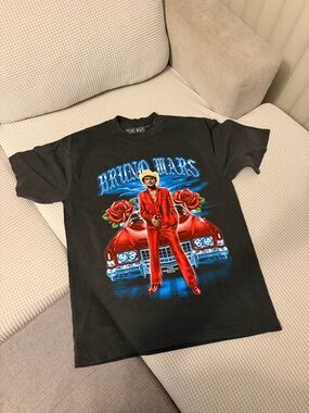 Bruno Mars Limited Edition the Romantic Tour Graphic Tee